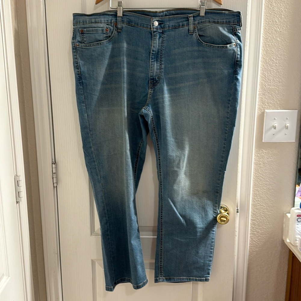 Men’s Levi’s 541 Straight Jeans
